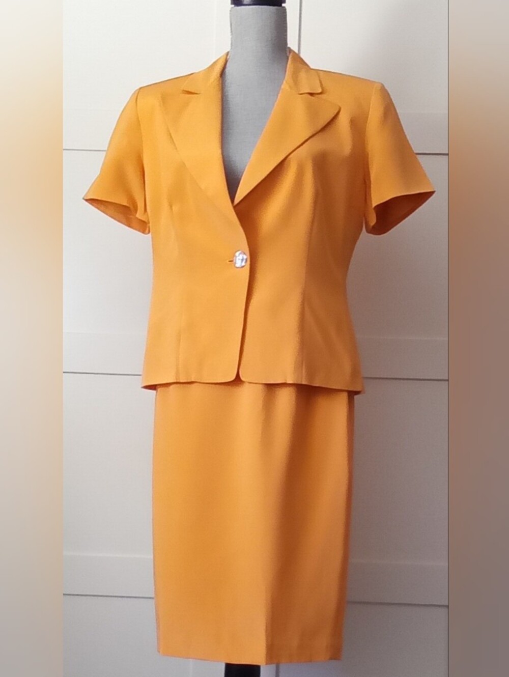 Ellen Tracy Golden Mustard Pencil Skirt